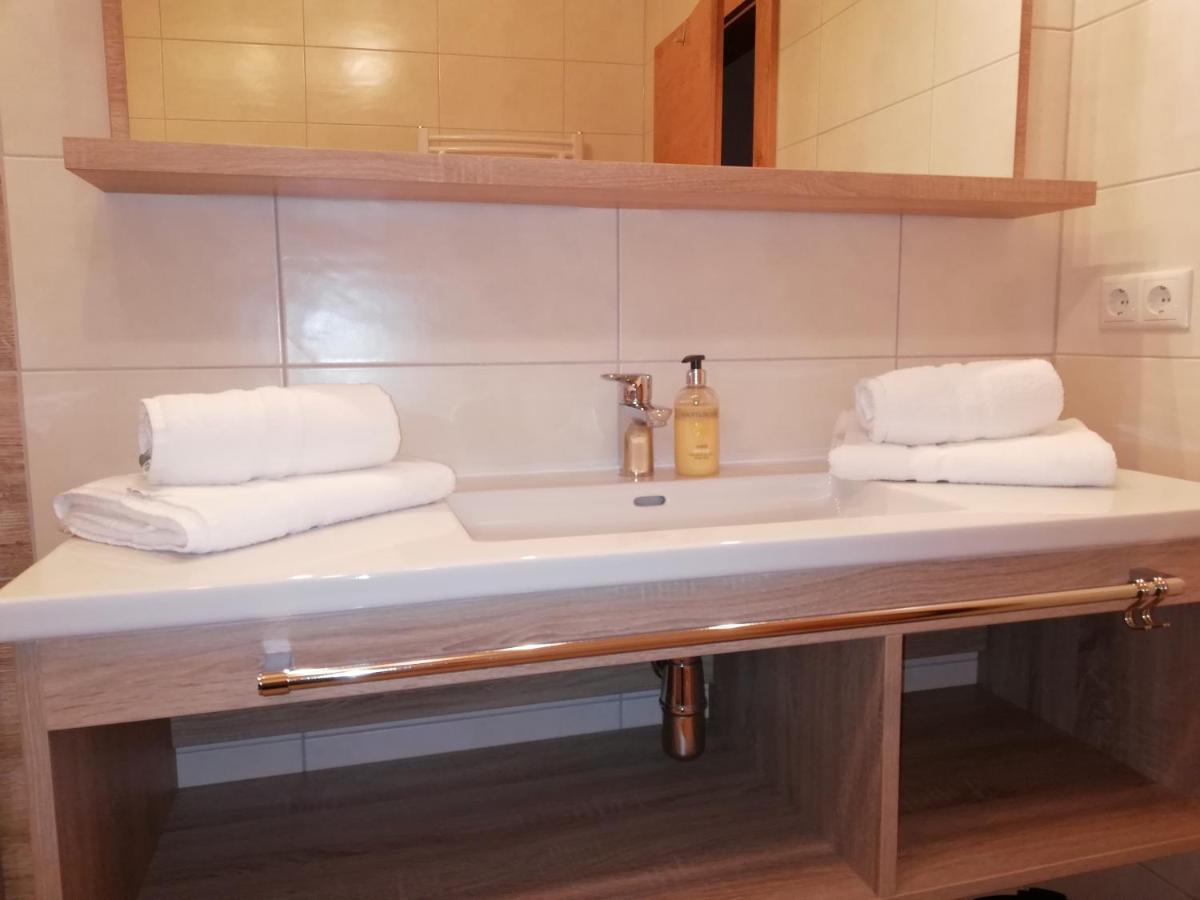 Appartement Seppenbauer ไฮลิเกนบลูท ภายนอก รูปภาพ